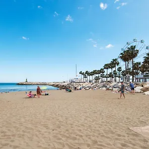 PUERTO MARINERO en El Puerto Marina de Benalmádena en el corazón de la Costa del Sol. Benalmádena