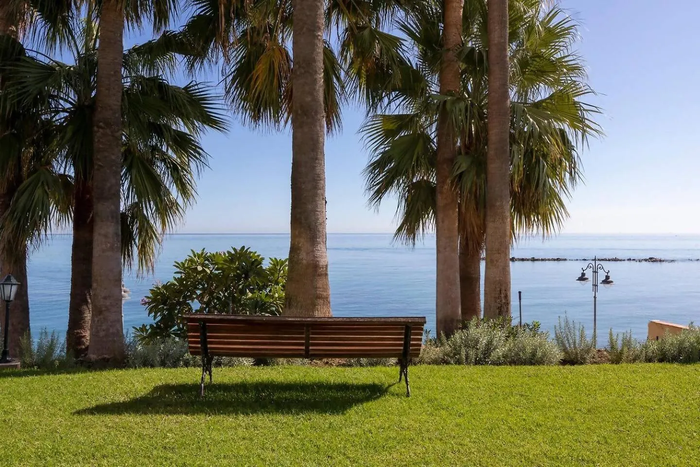 Stunning Apartment 50 Meters From The Sea 0*, Бенальмадена Испания