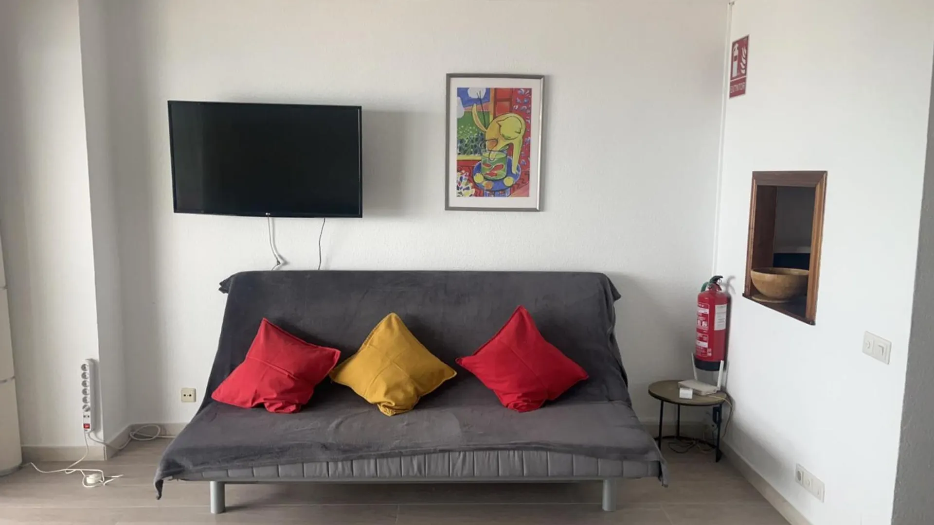 Stunning Apartment 10 Meters From The Beach With Parking